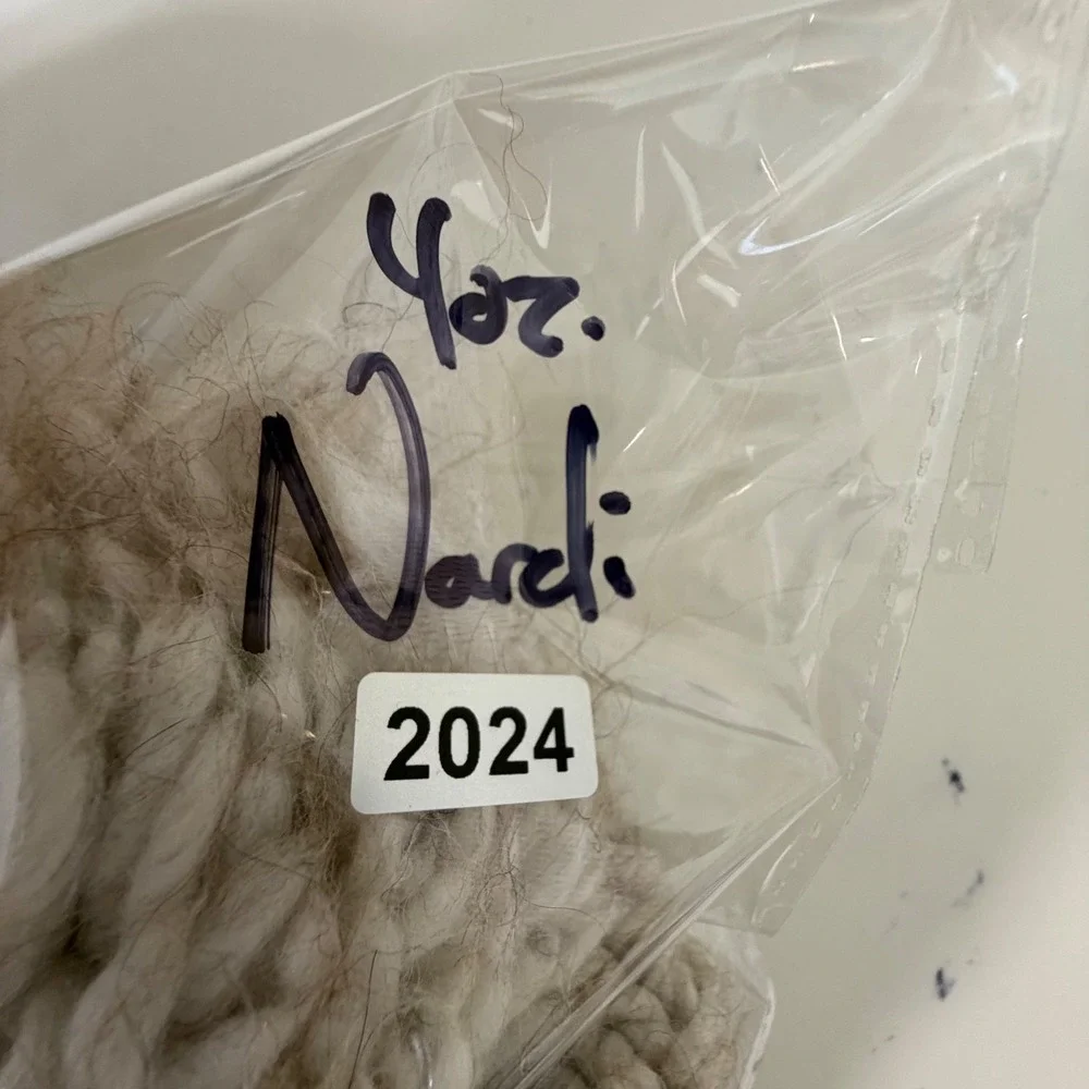 Nardi & Tagliaferri Chunky Knit Wool Alpaca Pom Beanie |‎ Made in Italy | Cream
